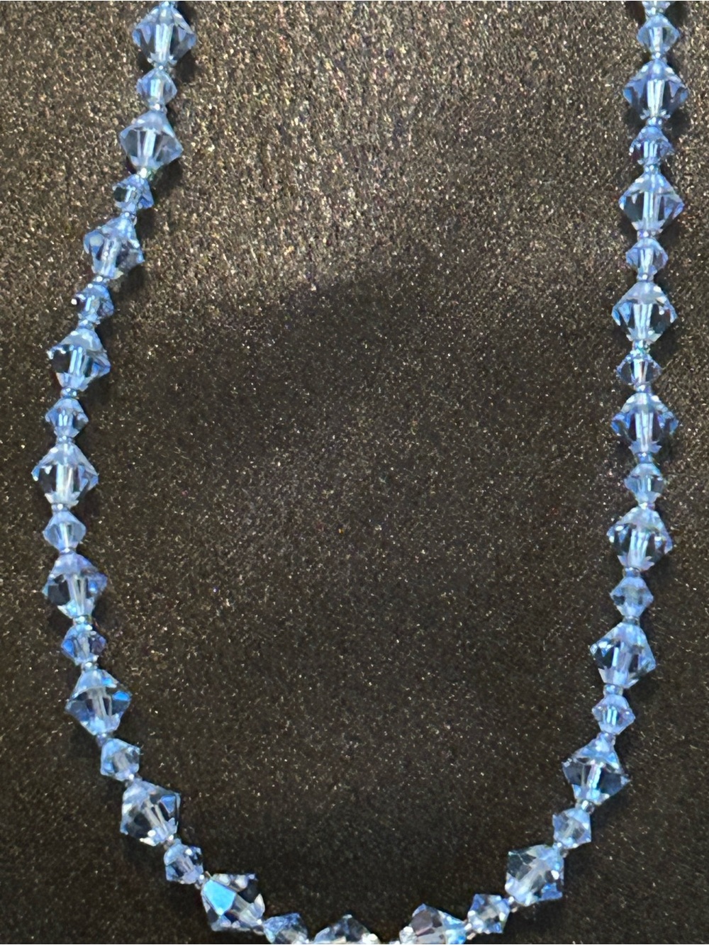 vintage, graduated crystal necklace w/sparkling blue faceted bicone beads